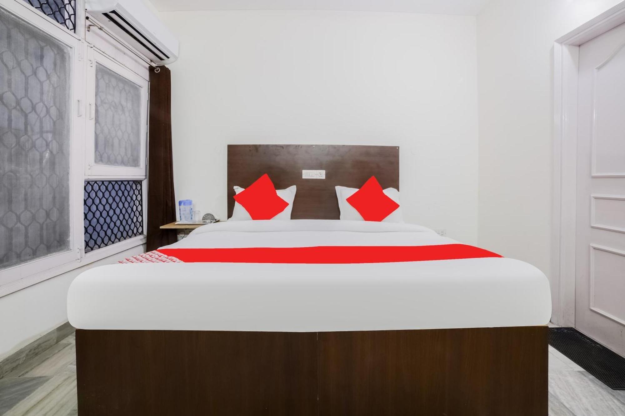Hotel O Green Villa New Delhi Exterior photo